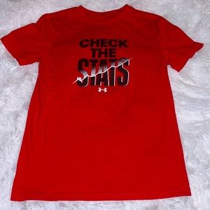 YXL Under Armour T-shirt